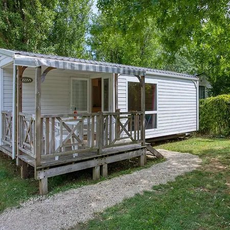 Camping Mobil 6 Personnes Avec Accès Handicapé - Api-1-52-1018 *