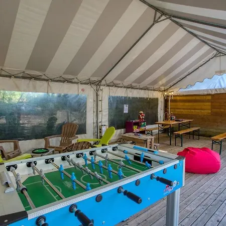 Mobil 6 Personnes Avec Acces Handicape - Api-1-52-1018 Campingplads *