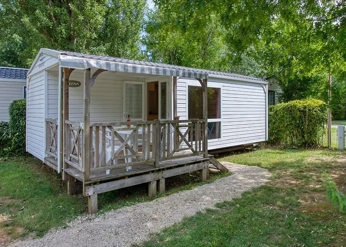 Camping Mobil 6 Personnes Avec Accès Handicapé - Api-1-52-1018 *